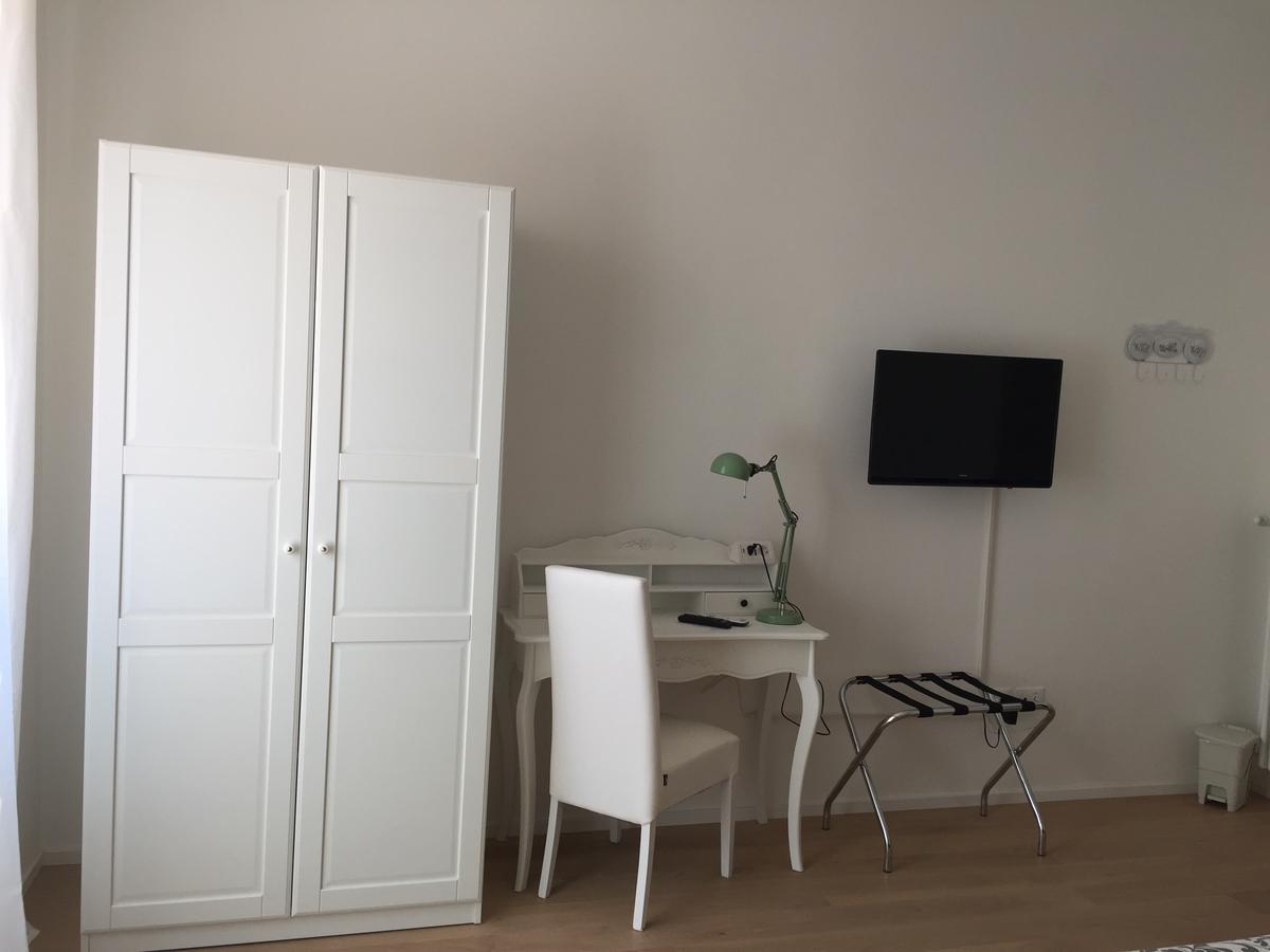 Dante Rooms And Apartment Trento Esterno foto