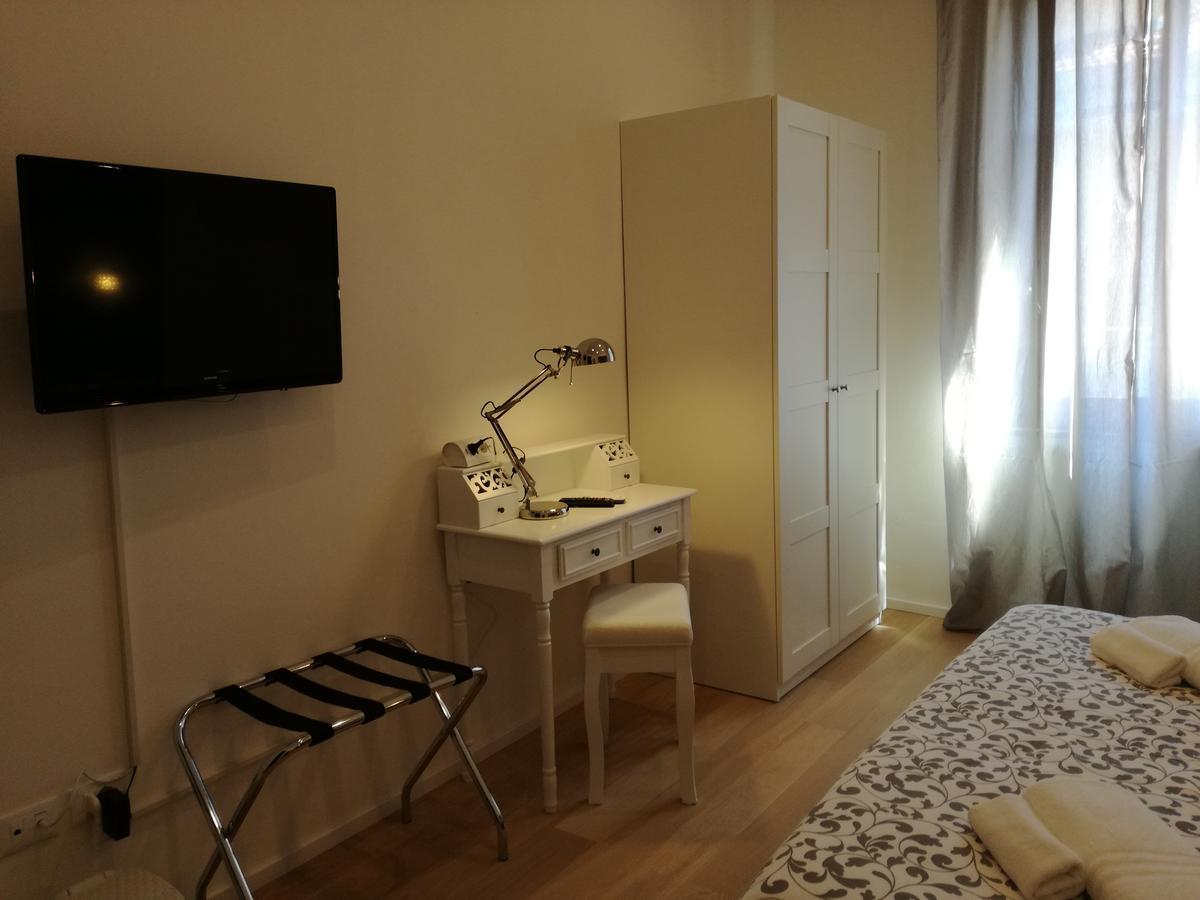 Dante Rooms And Apartment Trento Esterno foto