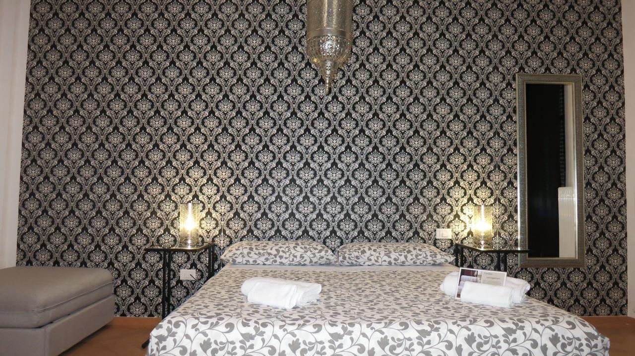 Dante Rooms And Apartment Trento Esterno foto