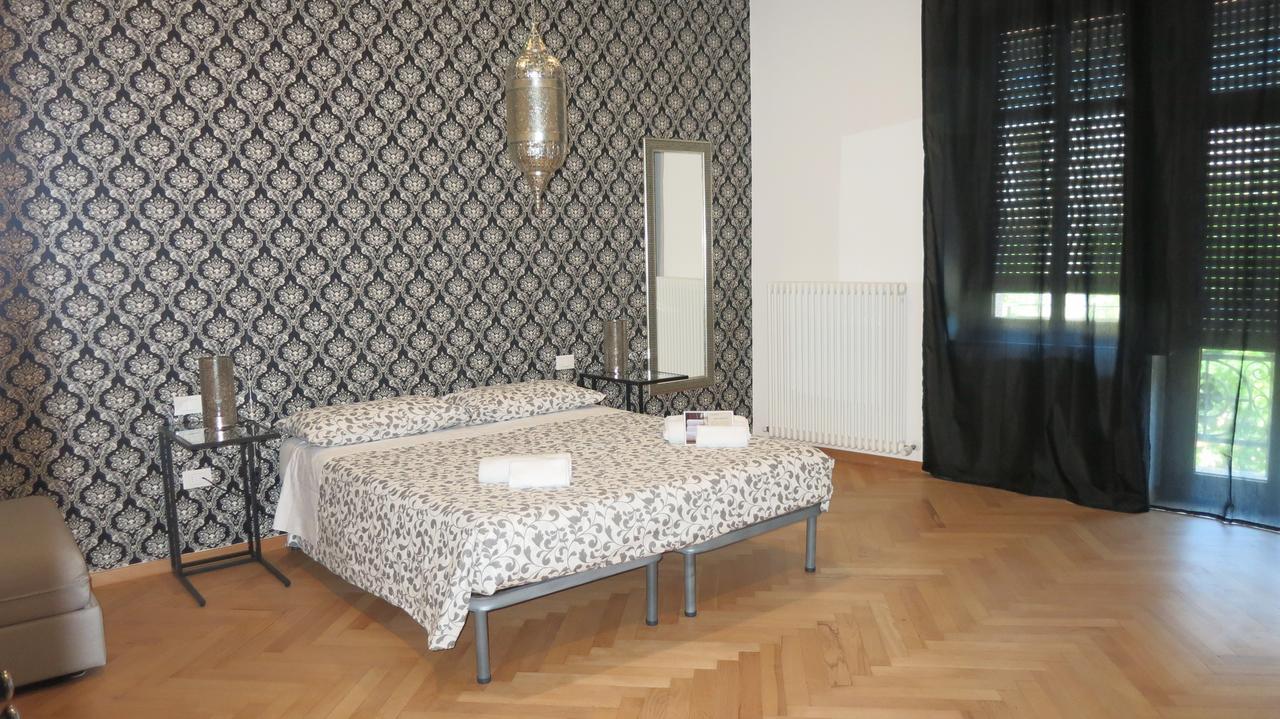 Dante Rooms And Apartment Trento Esterno foto