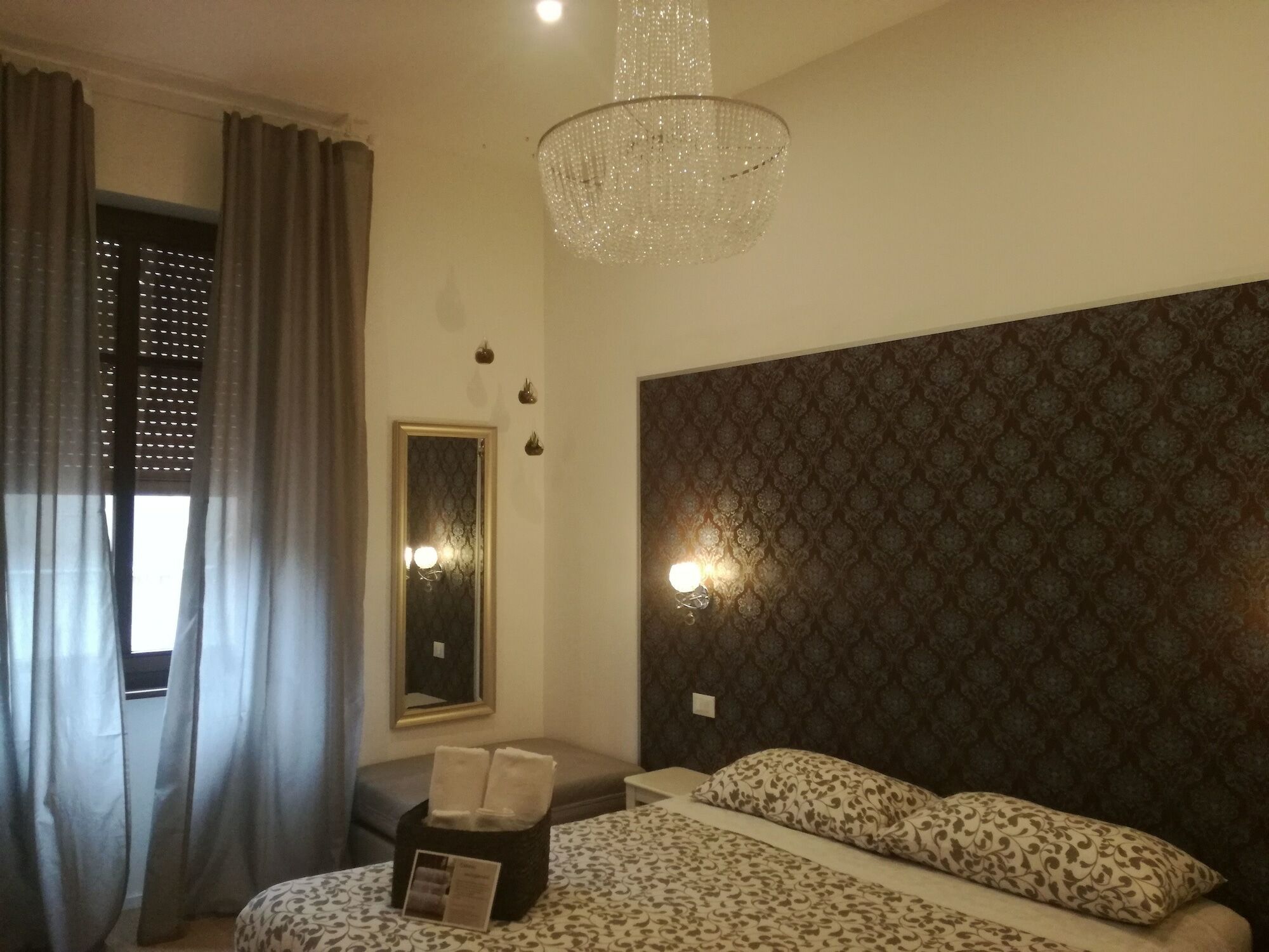 Dante Rooms And Apartment Trento Esterno foto